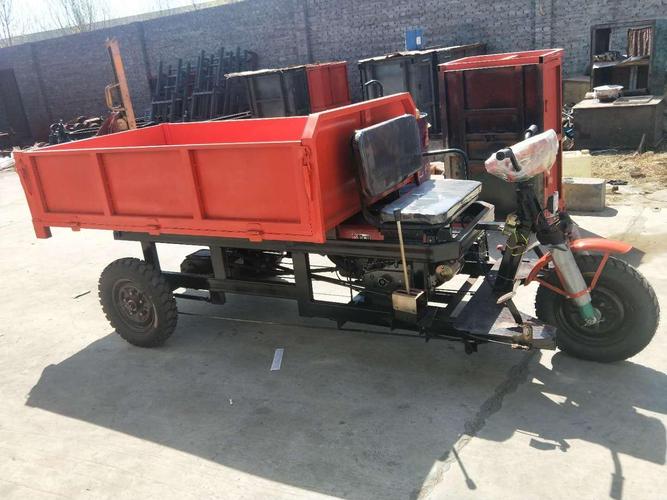环保建筑工地*电动三轮车定制